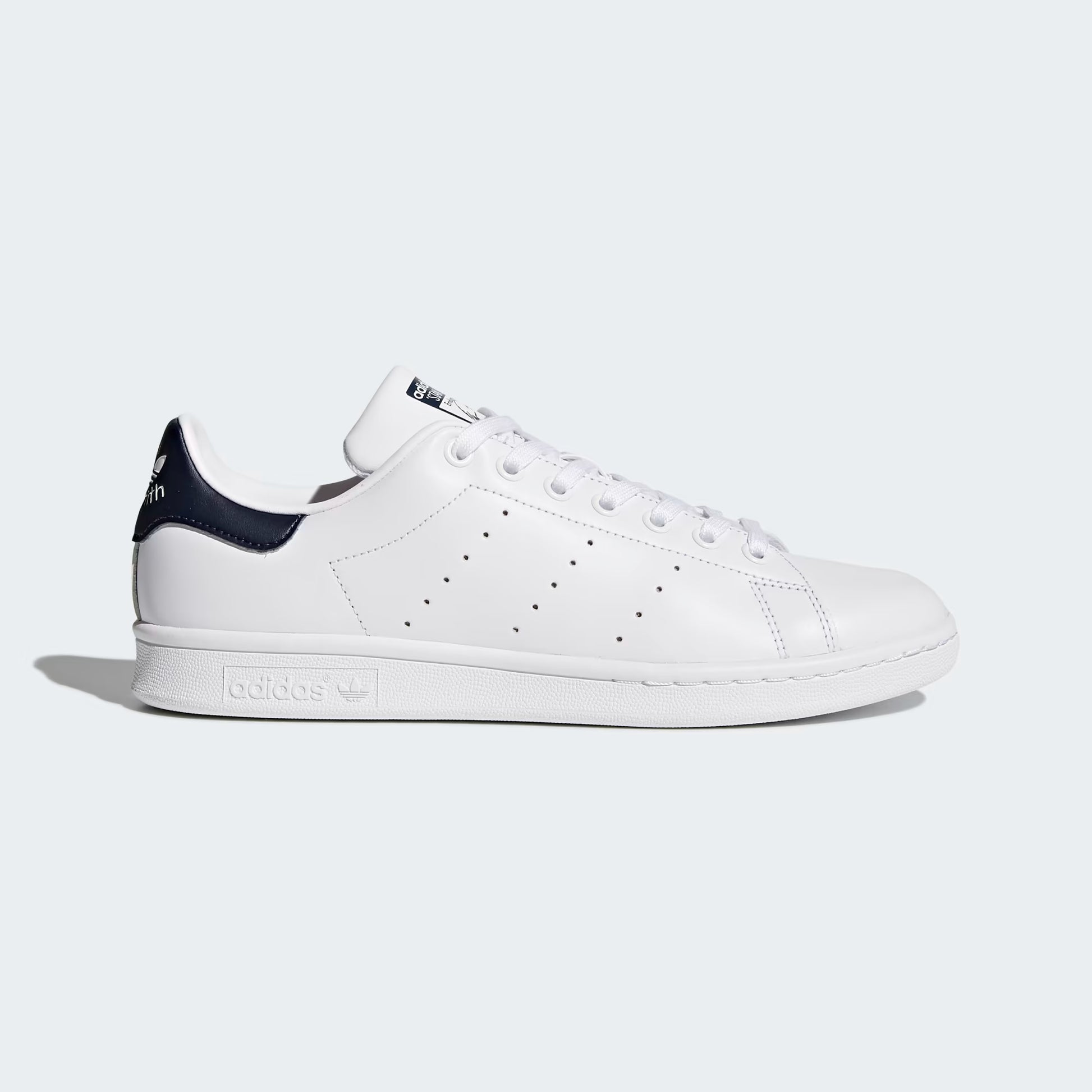 Adidas Stan Smith: Estilo y Comodidad para Cada Paso